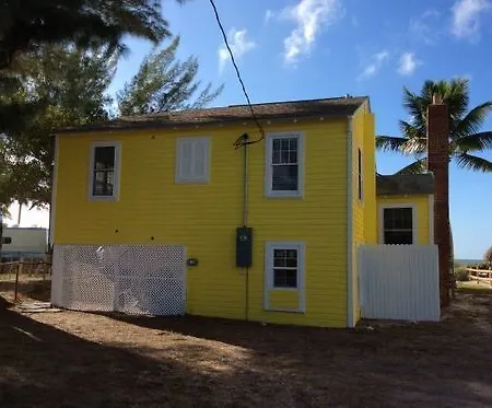Hotel Red Coconut Rv Park